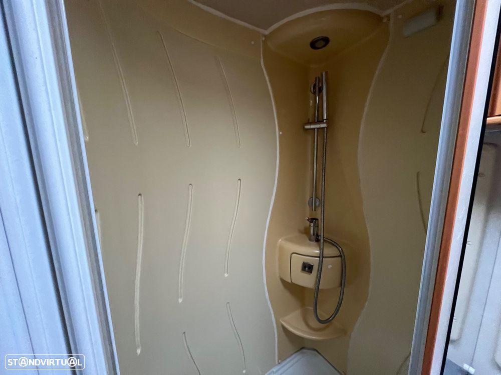 Adria Adriatik Coral S680 SP - 34