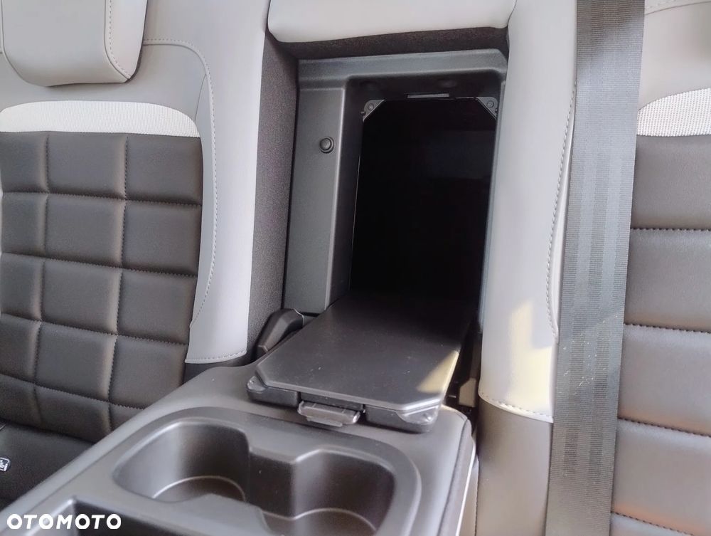 Citroën C4X 1.2 mHEV Max eDCT6 - 29