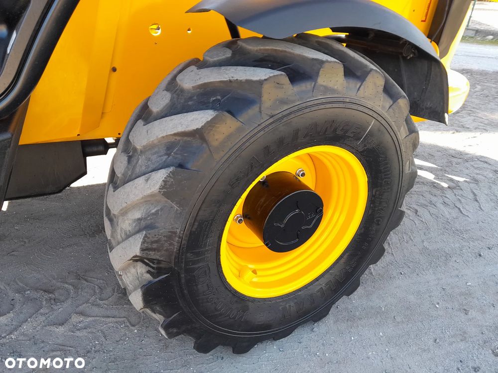 JCB 540-170 2018R - 16