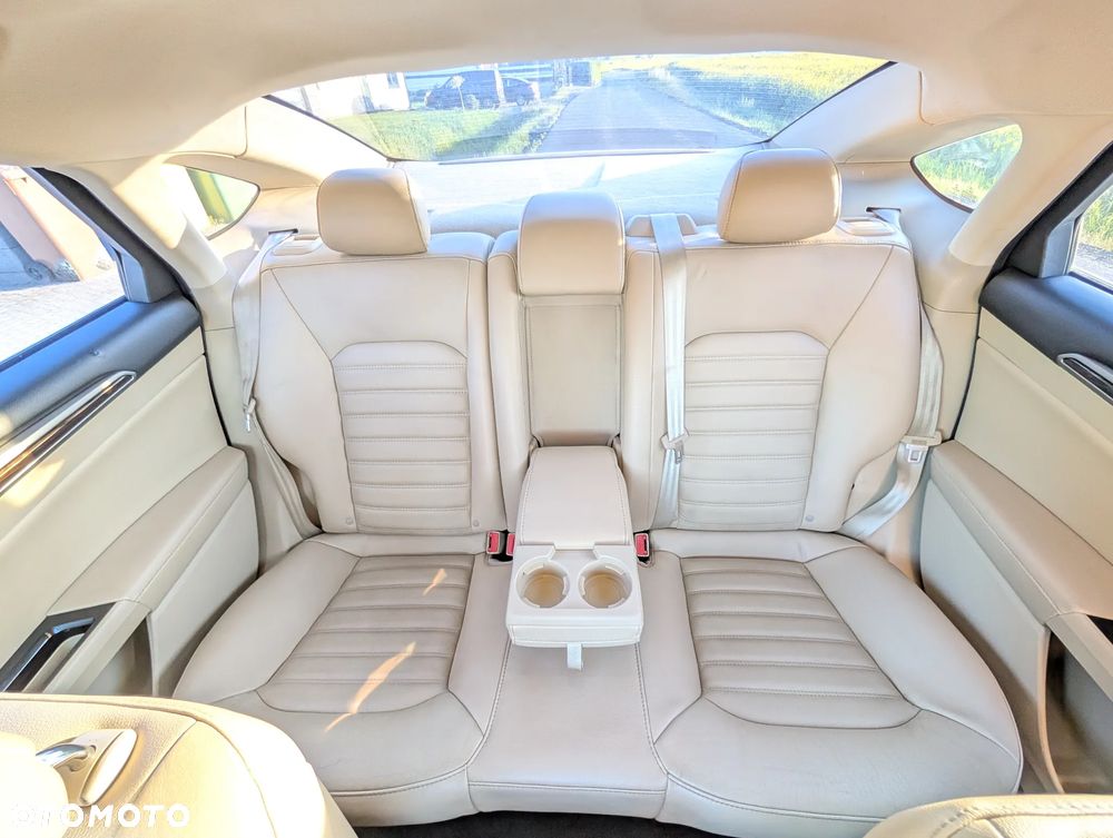 Ford Mondeo - 15