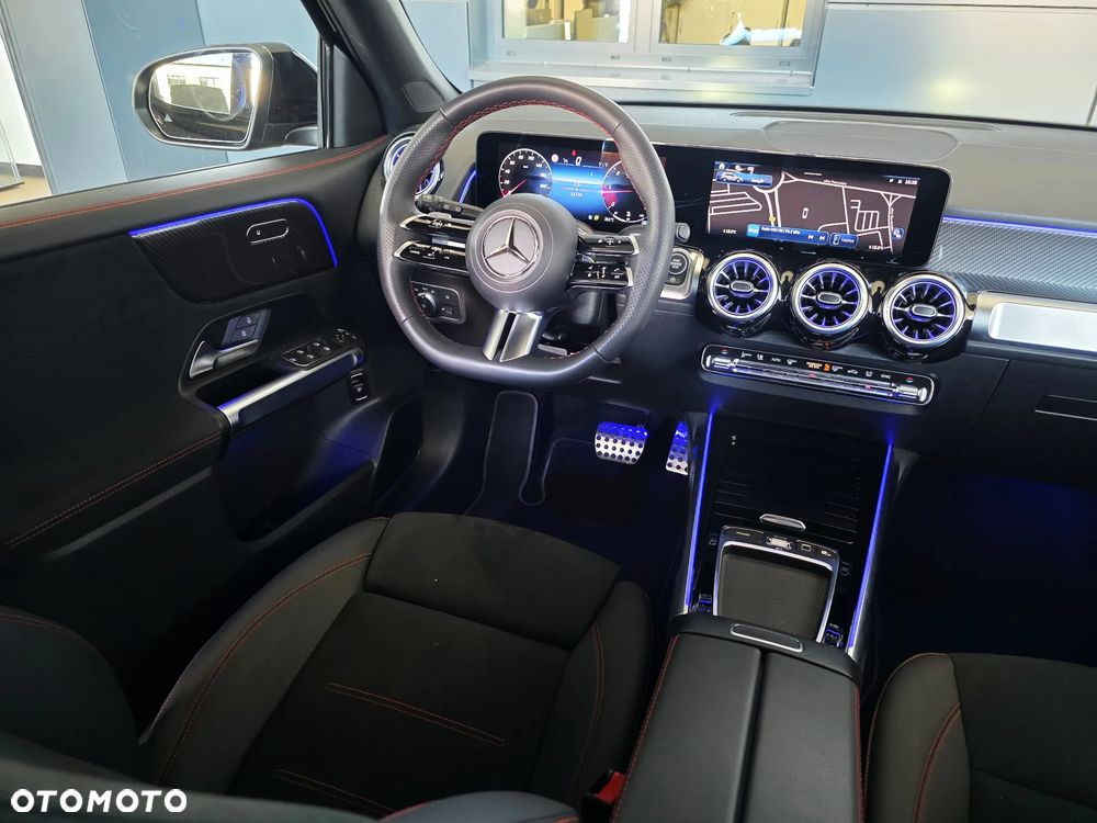 Mercedes-Benz GLB 220 d 4-Matic AMG Line 8G-DCT - 11