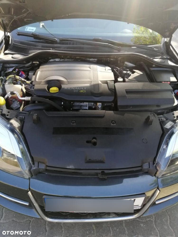 Renault Laguna 2.0 dCi Initiale - 15