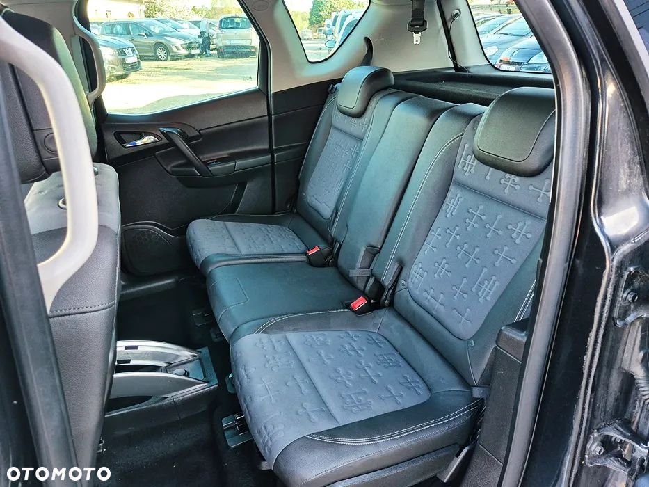 Opel Meriva 1.4 T Cosmo - 32