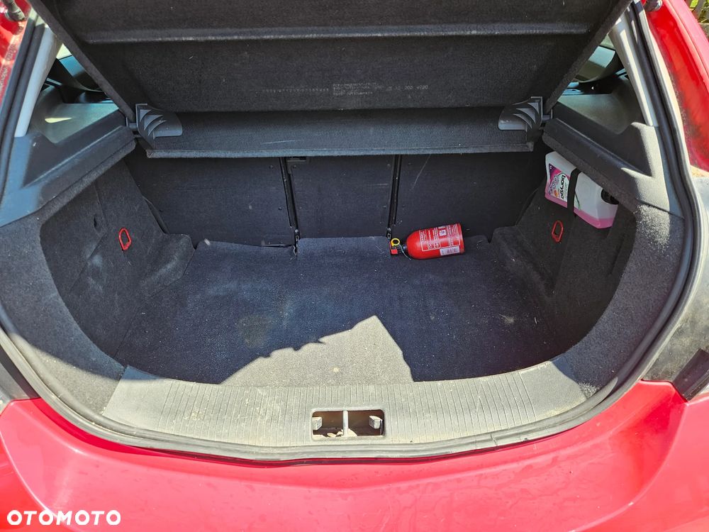 Opel Astra 1.6 T Cosmo - 6