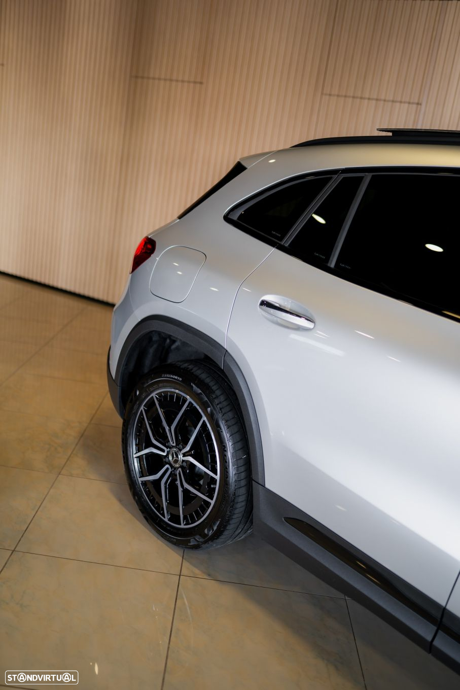 Mercedes-Benz EQA 250 AMG Line - 10