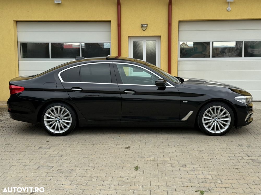 BMW Seria 5 520d xDrive Aut. Luxury Line - 34