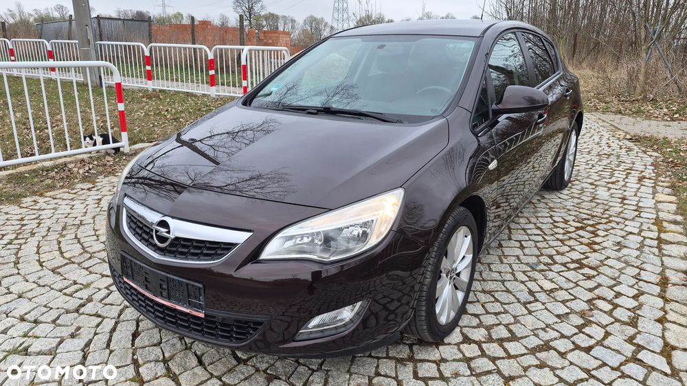 Opel Astra 1.4 Turbo - 1