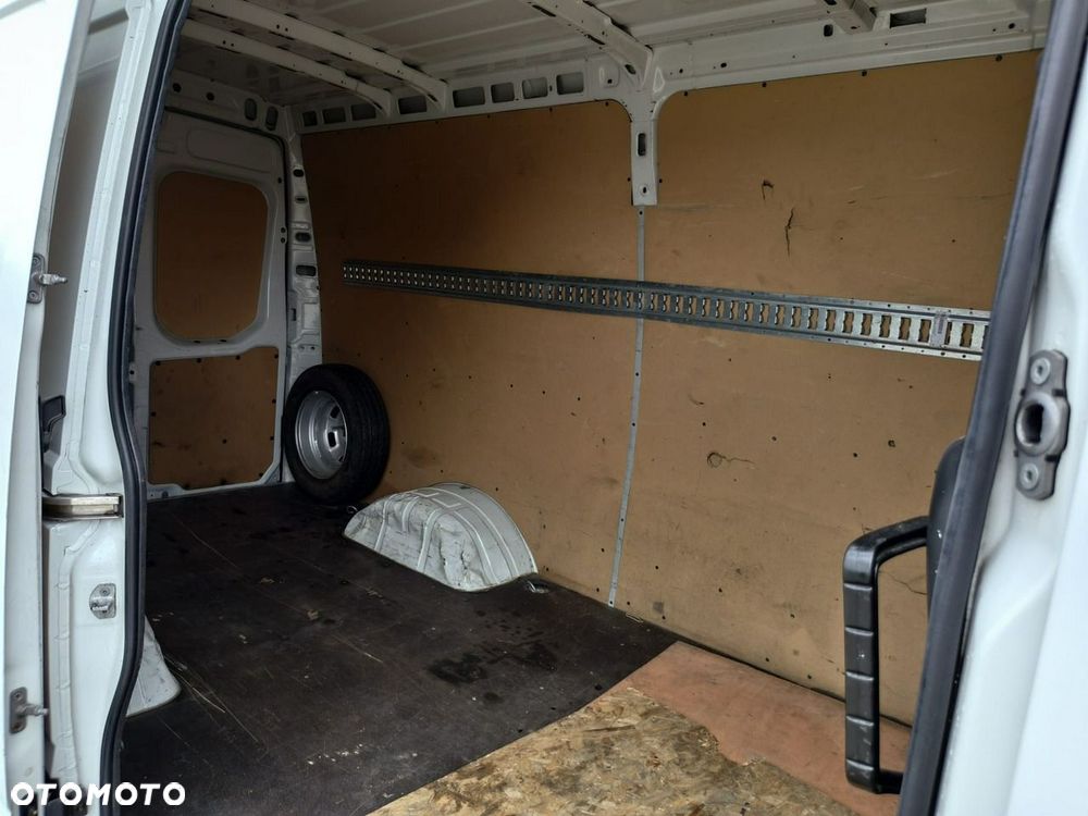 Iveco Daily 35C14 - 28