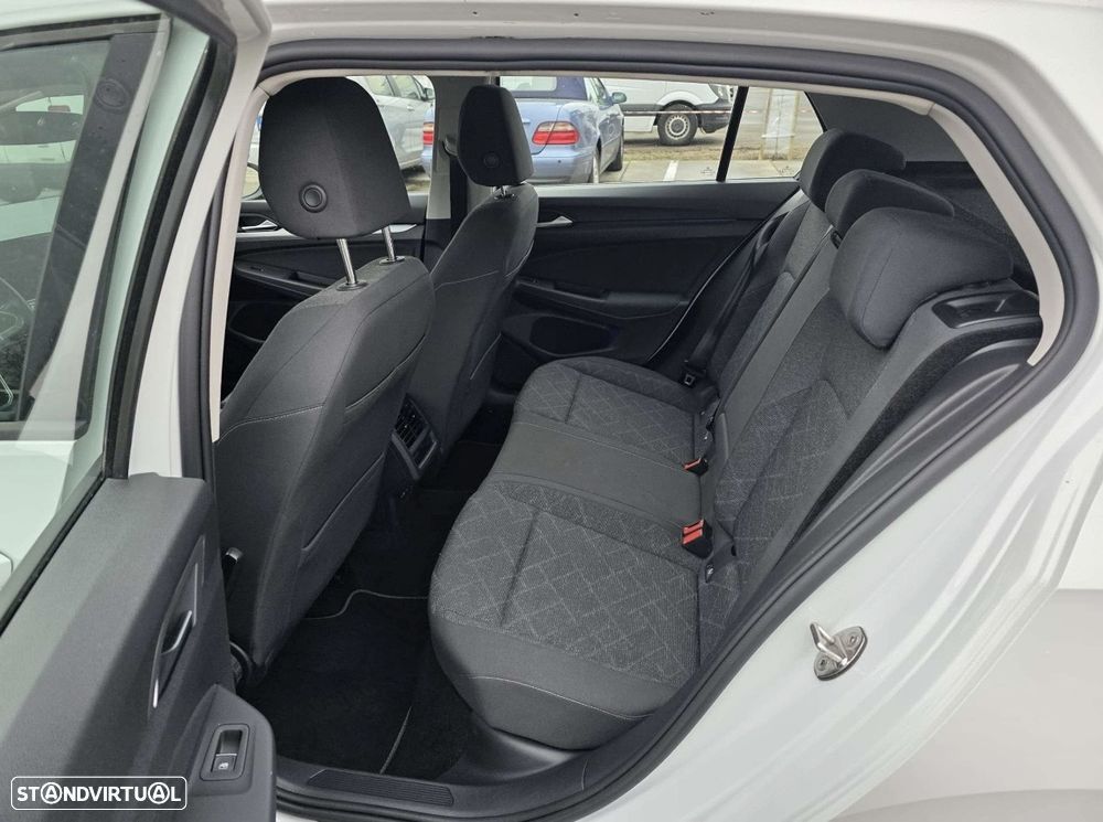 VW Golf 2.0 TDI SCR Energy - 13