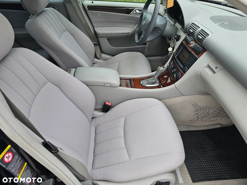 Mercedes-Benz Klasa C 280 7G-TRONIC Elegance - 8