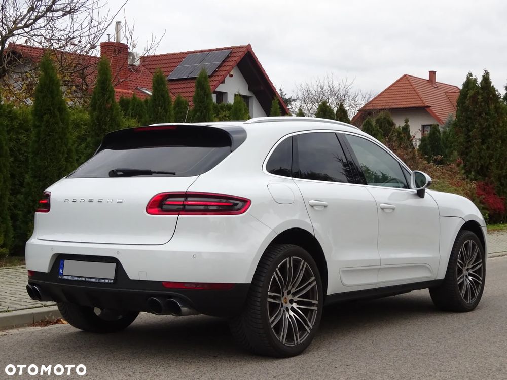 Porsche Macan - 4