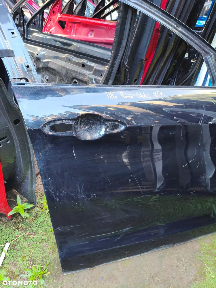 ALFA ROMEO STELVIO DRZWI PRAWE PRZEDNIE PRZÓD POZNAŃ GIEŁDA R139 - 2