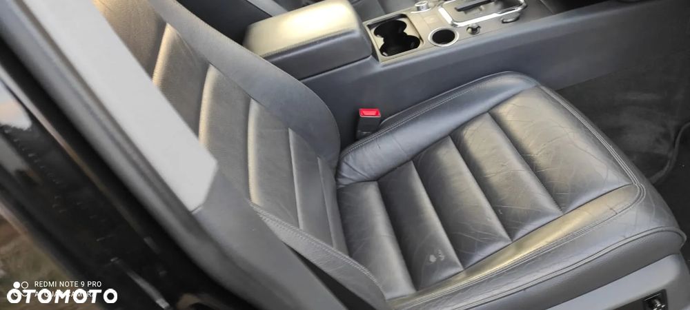 Volkswagen Touareg 2.5 R5 TDI DPF Perfect Tiptr - 34