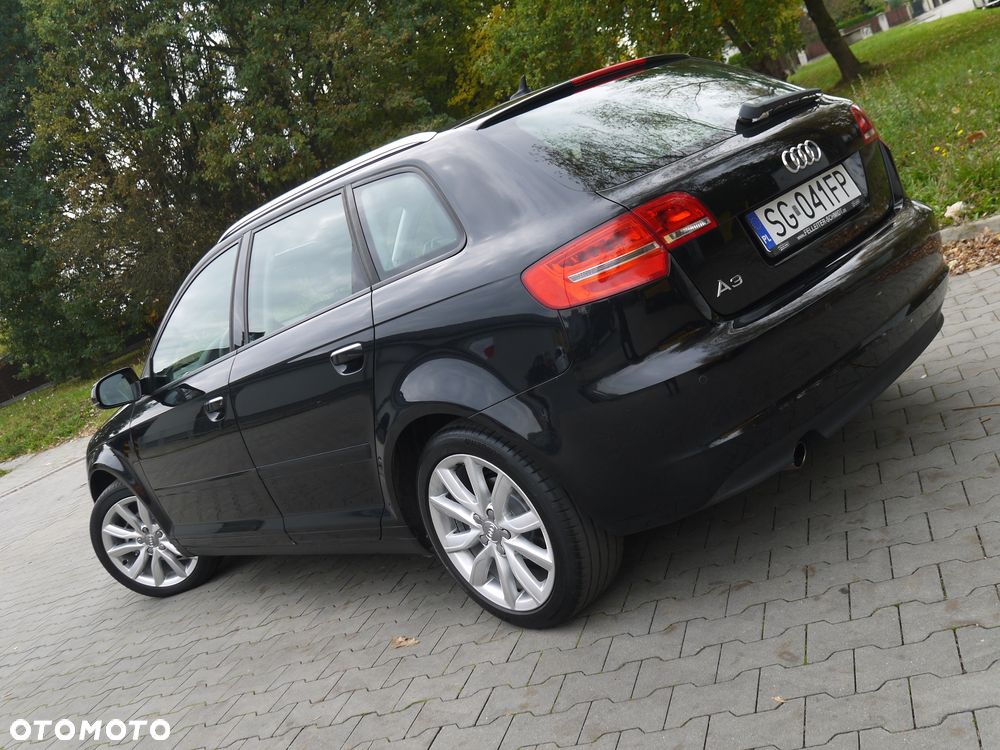 Audi A3 Sportback 1.6 Ambition - 11