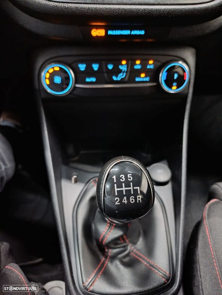 Ford Fiesta 1.0 EcoBoost ST-Line - 16