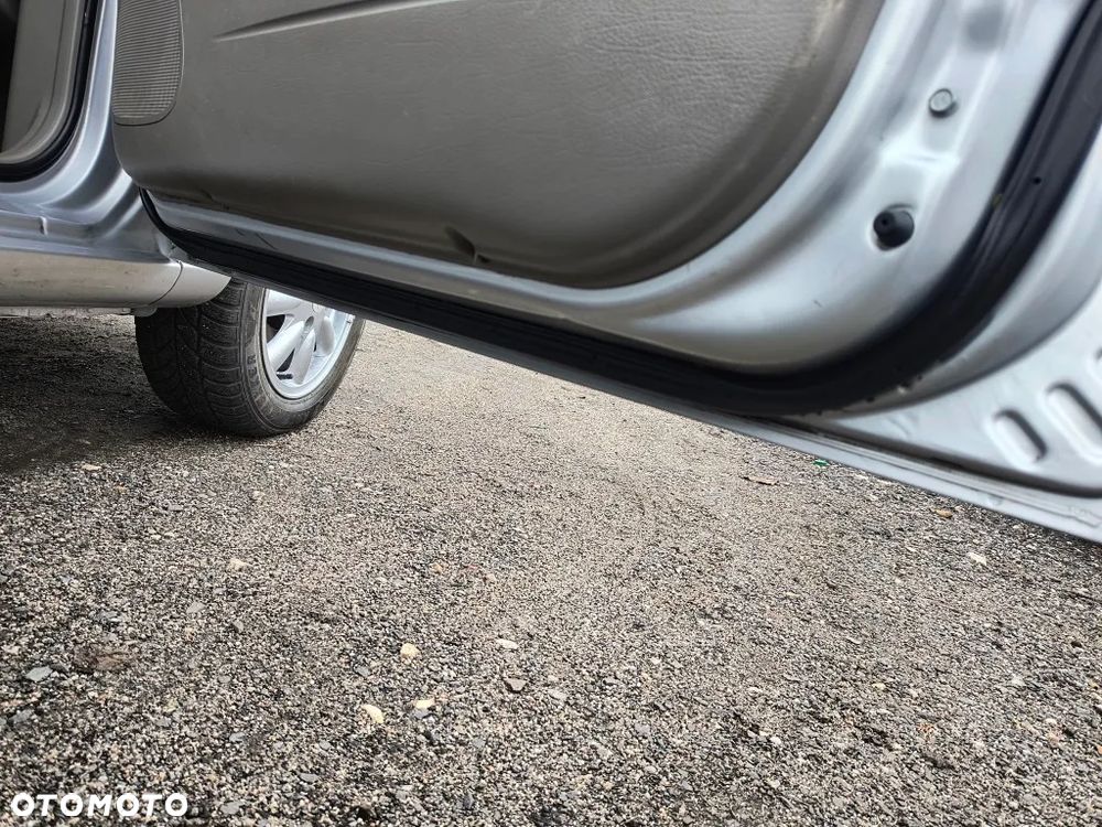 Chevrolet Rezzo 1.6 16V SX / Elite - 33