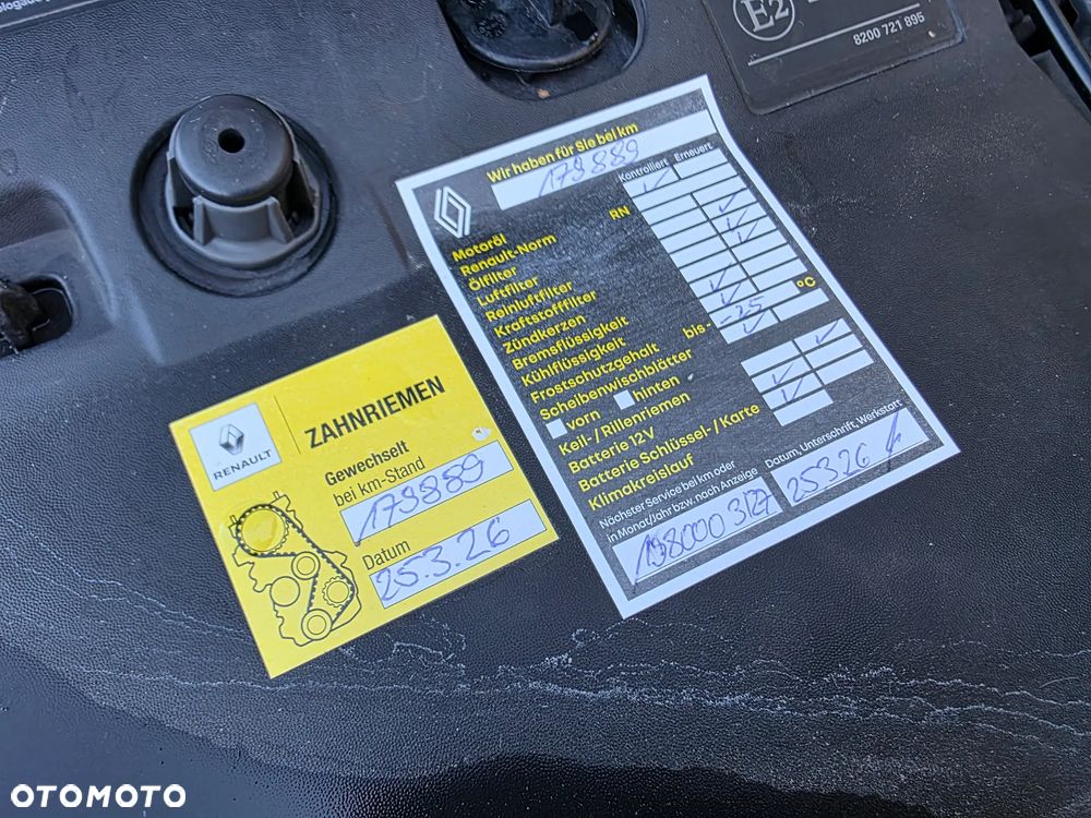 Renault Captur - 37