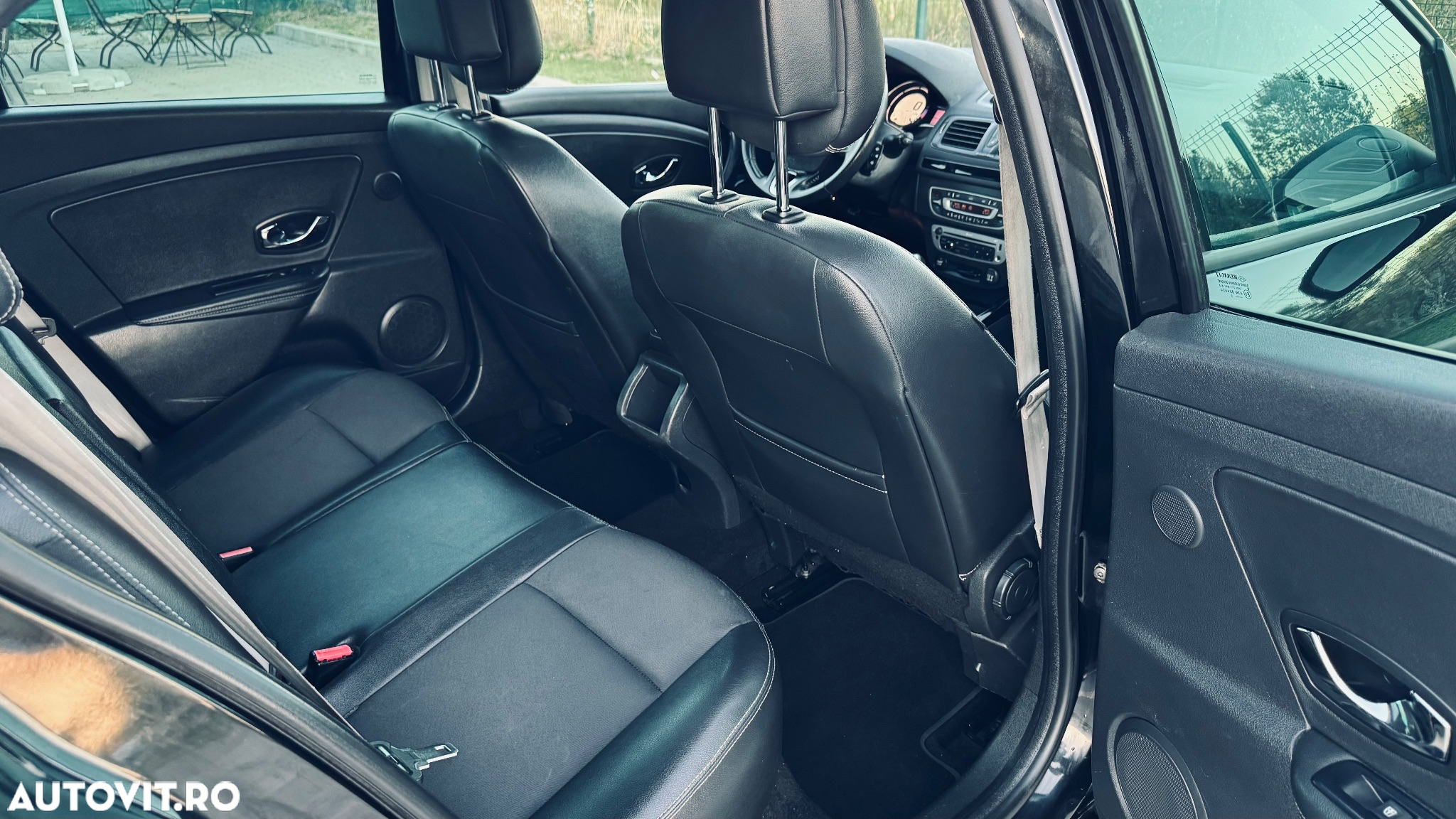 Renault Megane ENERGY dCi 110 Start & Stop Bose Edition - 20
