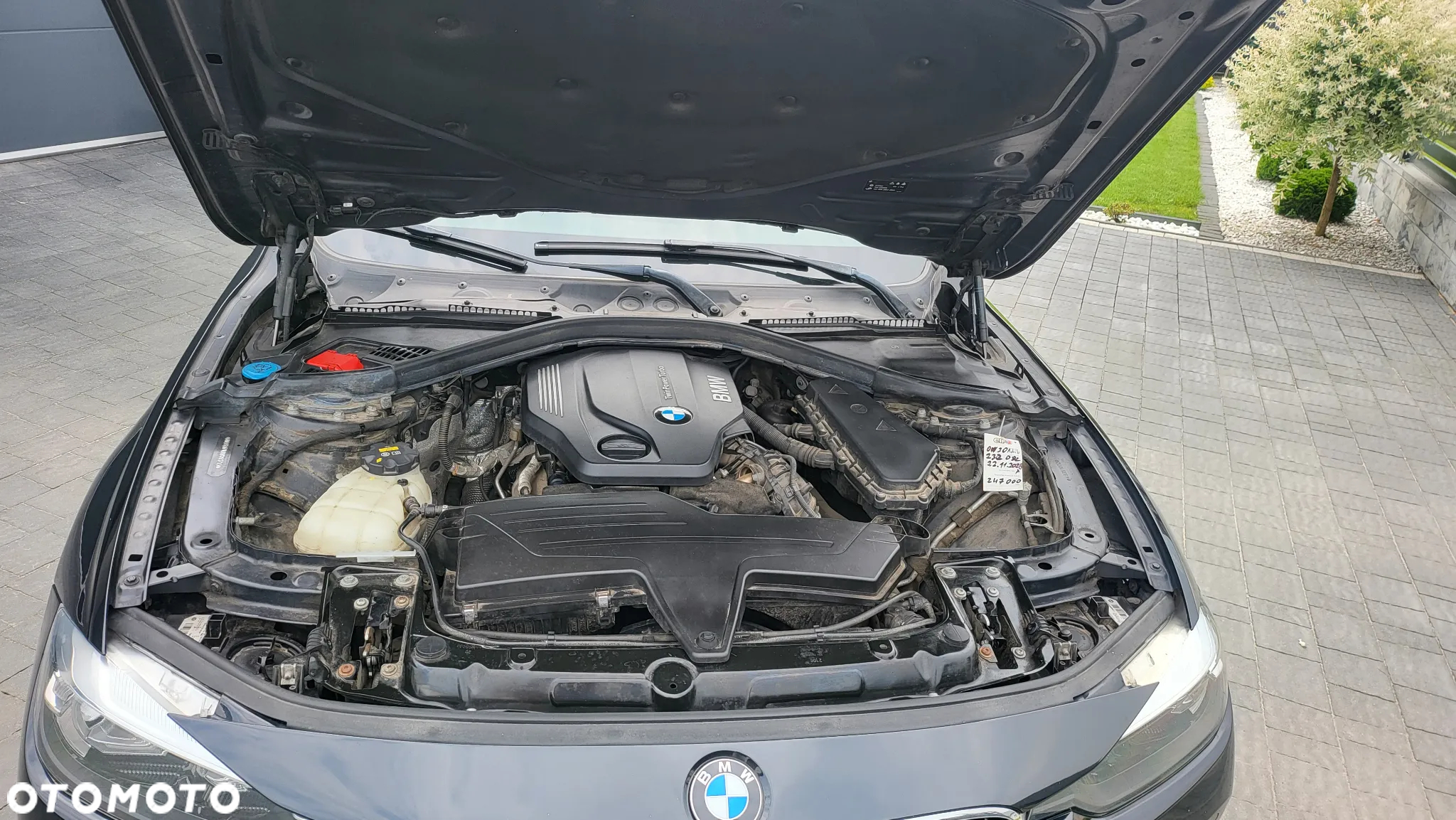 BMW Seria 3 318d Sport Line - 30