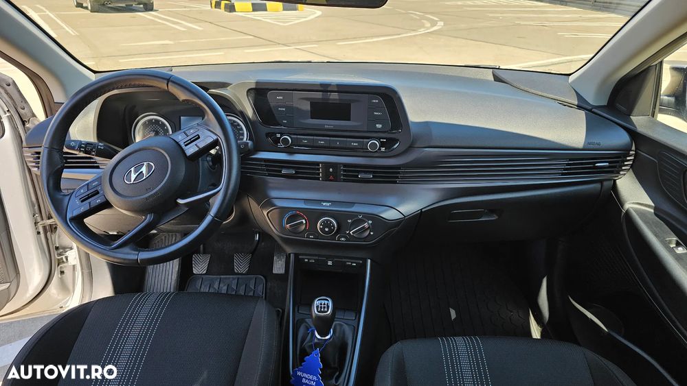Hyundai i20 1.2 L 84CP 5DR Comfort - 11