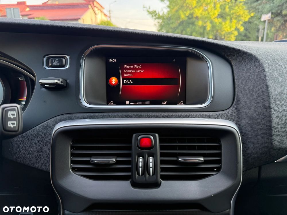Volvo V40 D2 RDesign - 30