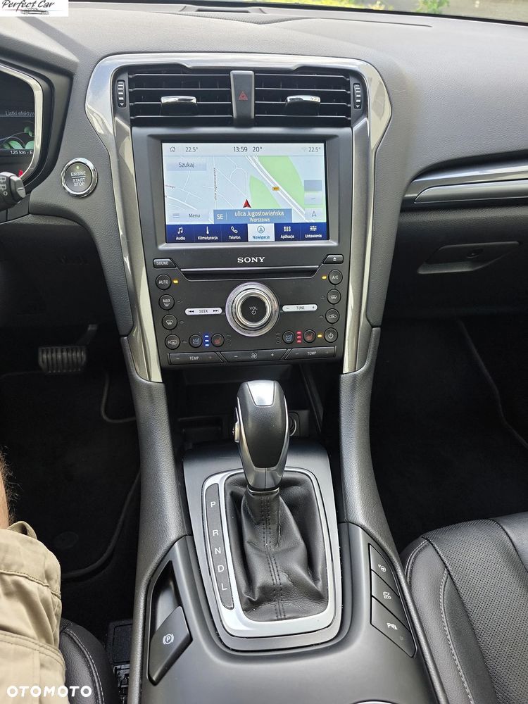 Ford Mondeo SW 2.0 Hybrid Executive Plus - 20