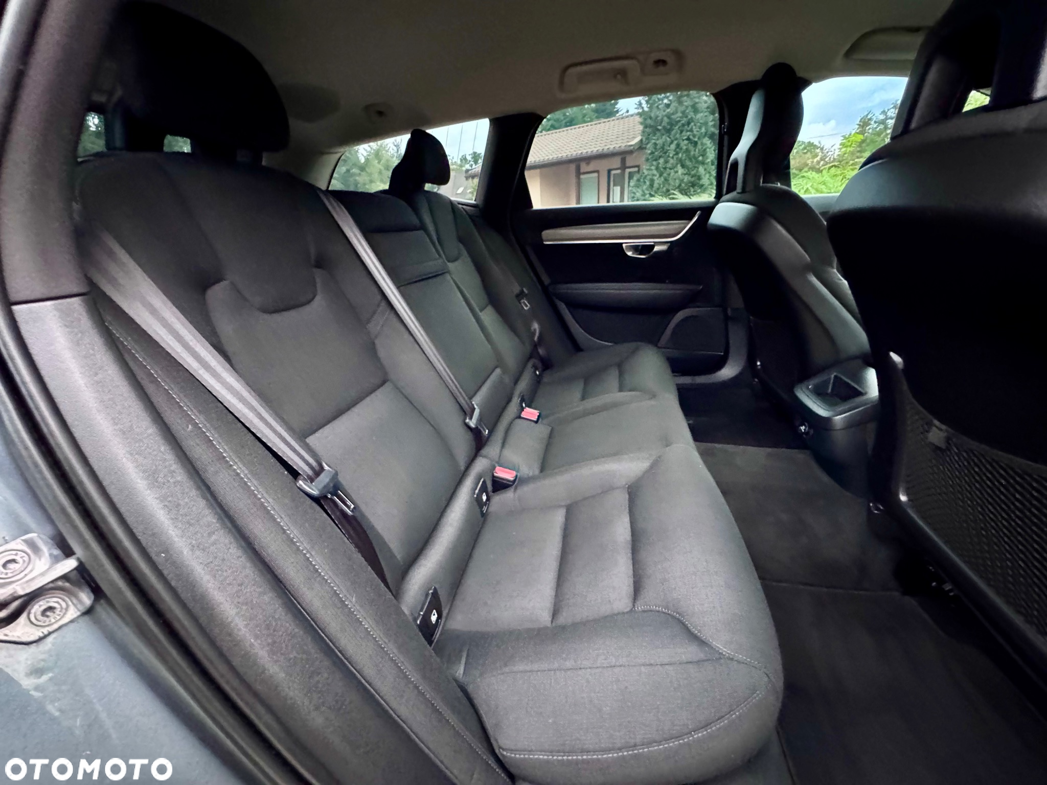 Volvo V90 D3 Geartronic Momentum Pro - 8
