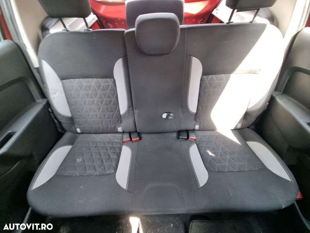 Interior complet Dacia Sandero 2 Stepway 2012 - 2016 SUV 4 Usi (1514) - 2
