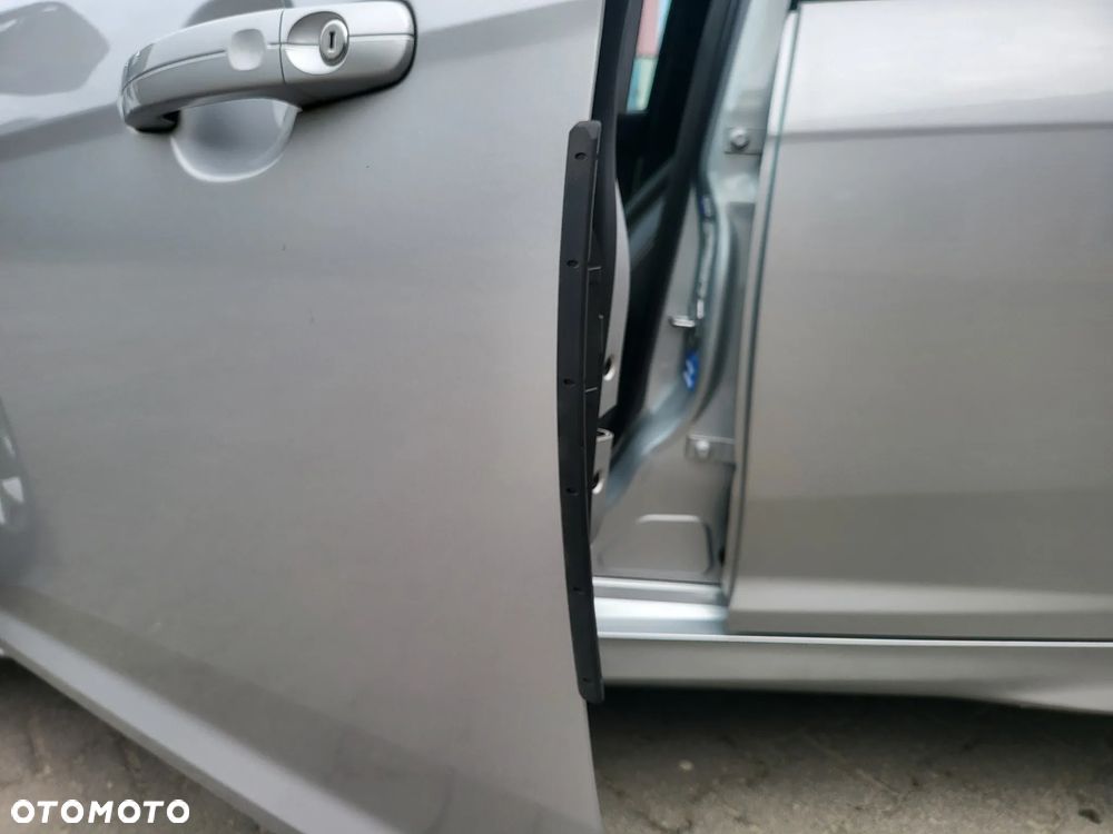 Ford Focus 2.0 TDCi ST-2 - 11