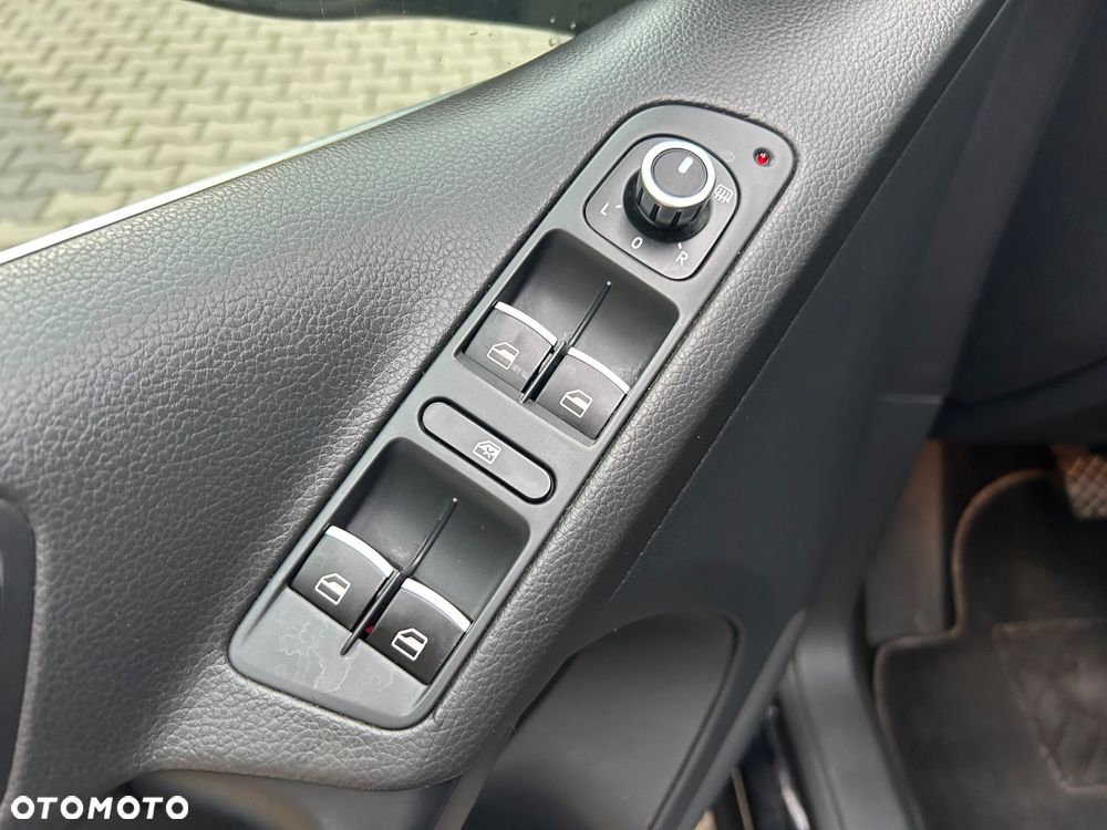 Volkswagen Tiguan 2.0 TDI DPF 4Motion Sport & Style - 32