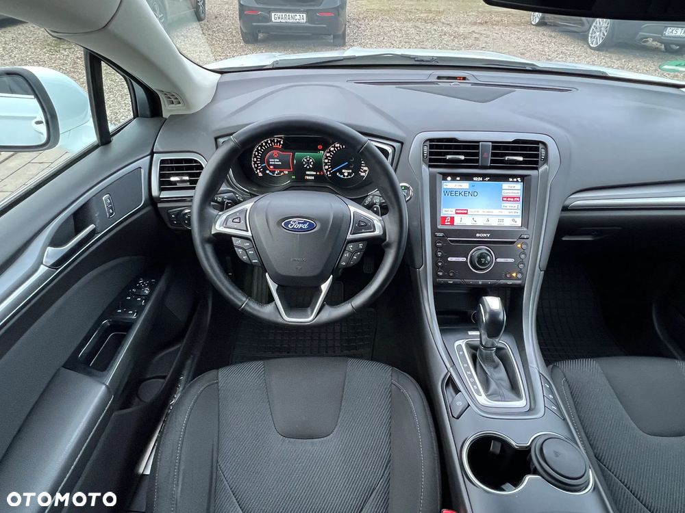 Ford Mondeo SW 2.0 EcoBoost Business Edition - 17