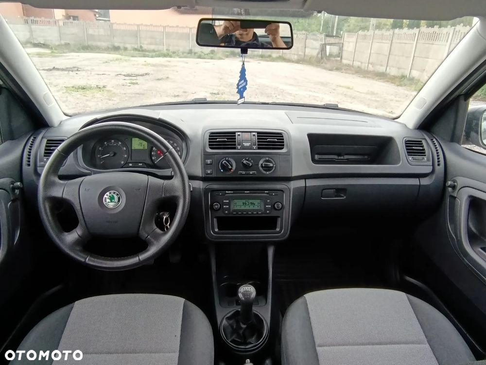 Skoda Roomster 1.4 MPI FAMILY - 19