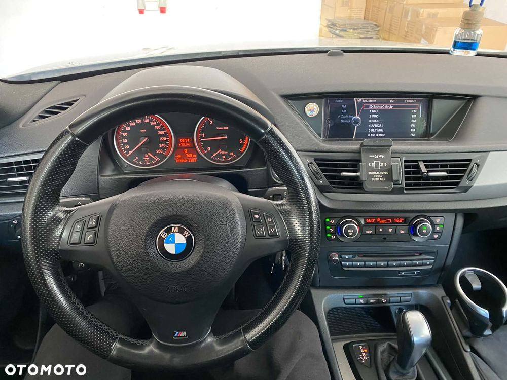 BMW X1 xDrive20d - 9