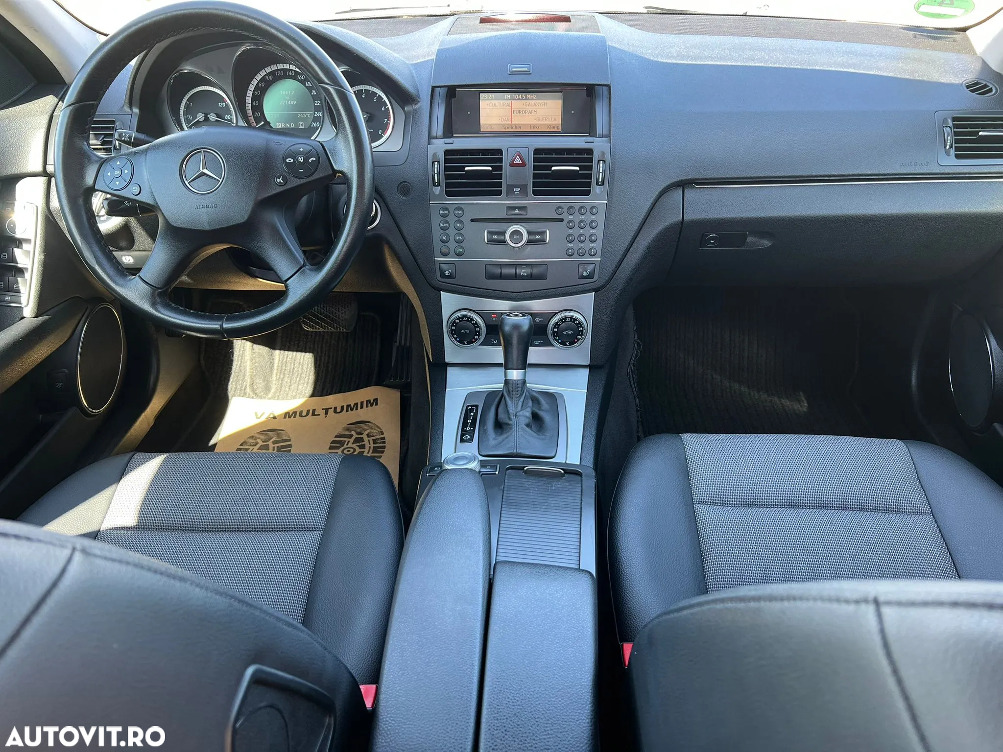 Mercedes-Benz C 180 T CGI Automatik BlueEFFICIENCY Elegance - 5