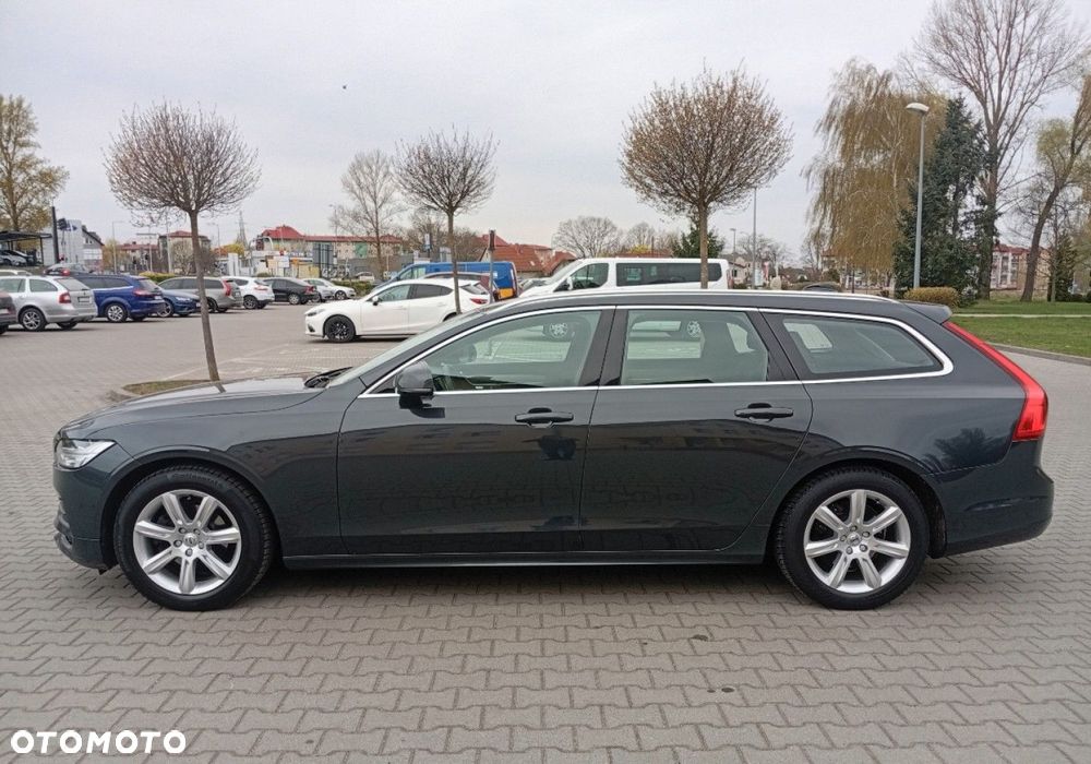 Volvo V90 - 11