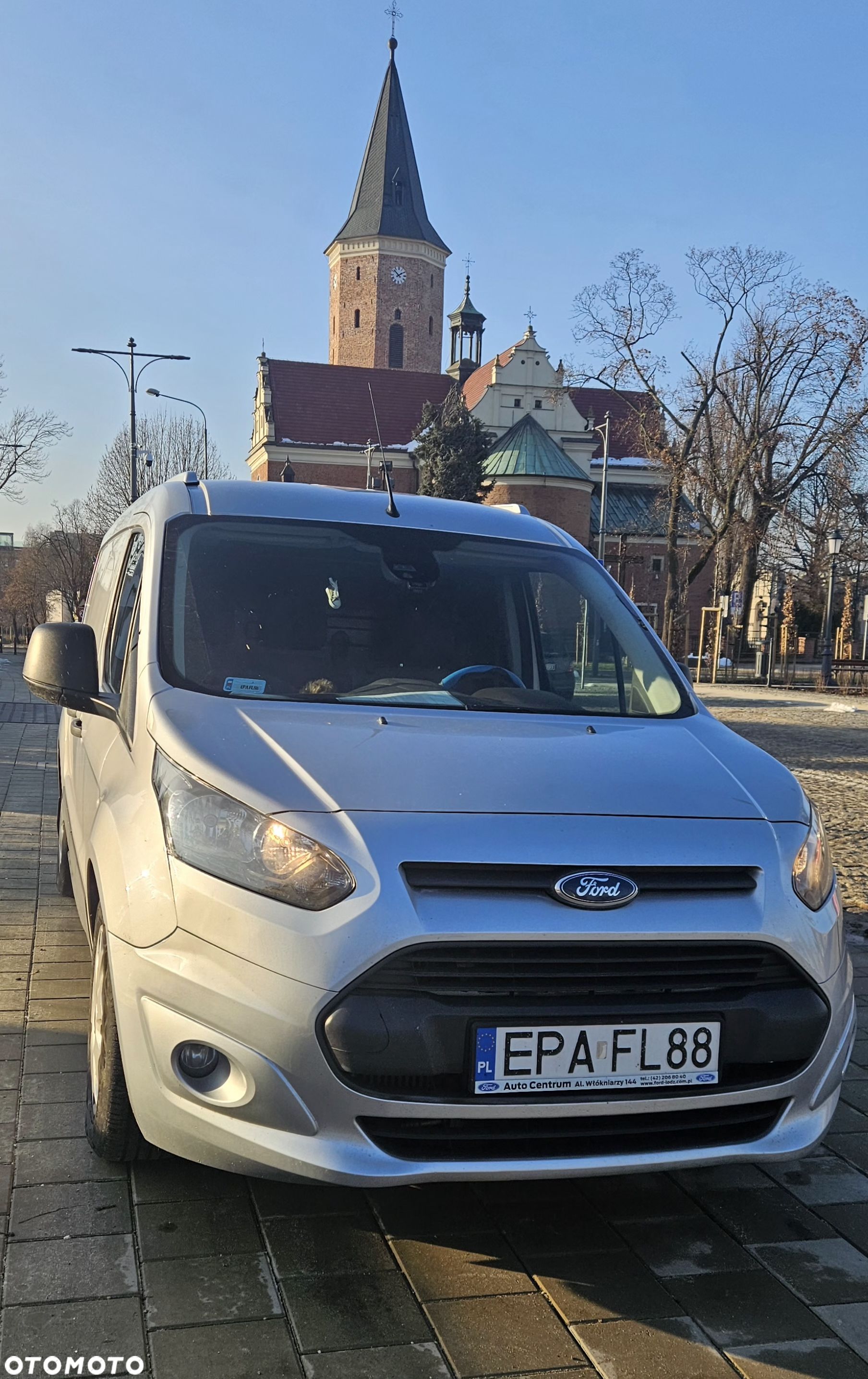 Ford Connect - 1