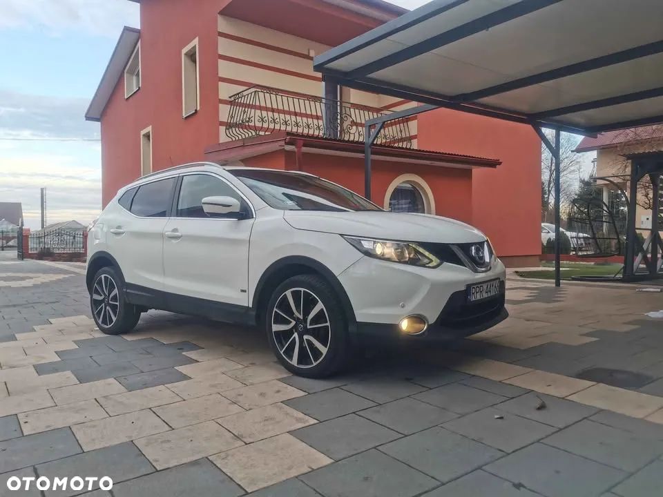 Nissan Qashqai - 1