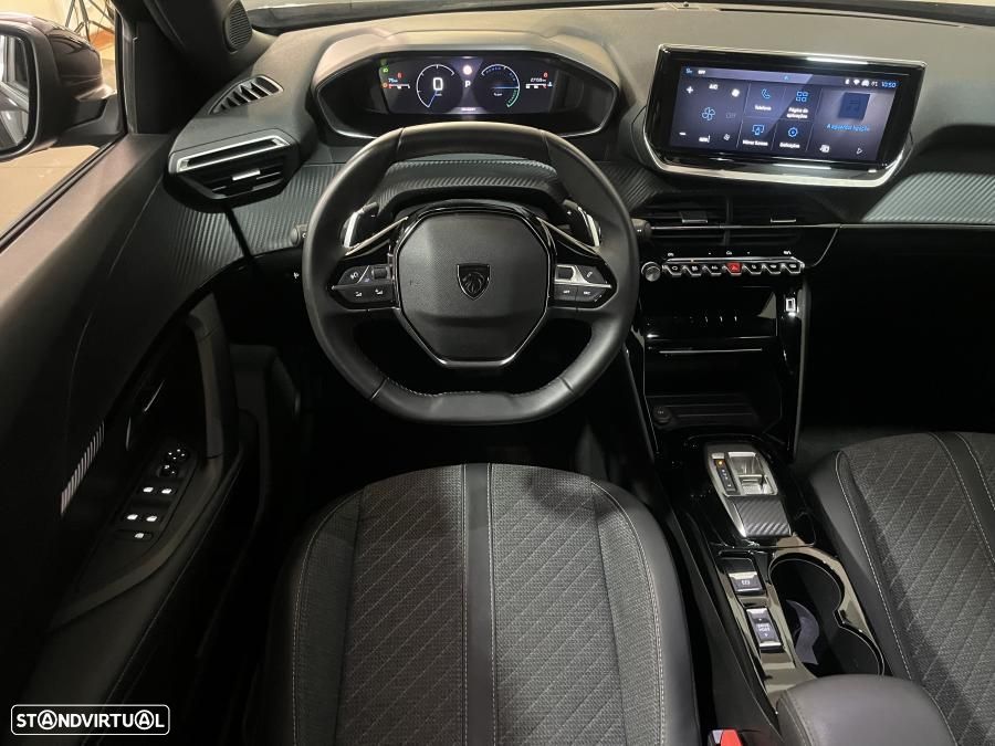Peugeot 2008 1.2 Hybrid Allure e-DCS6 - 24