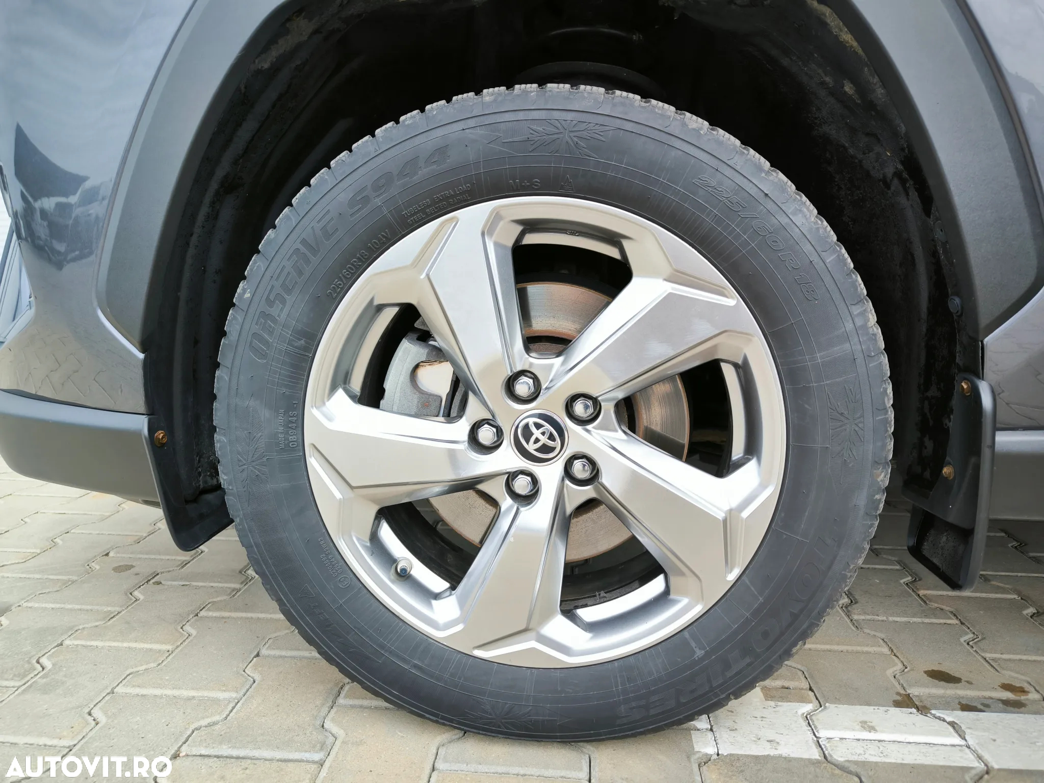 Toyota RAV4 2.5 Hybrid VVT-iE 4x4 Luxury - 3