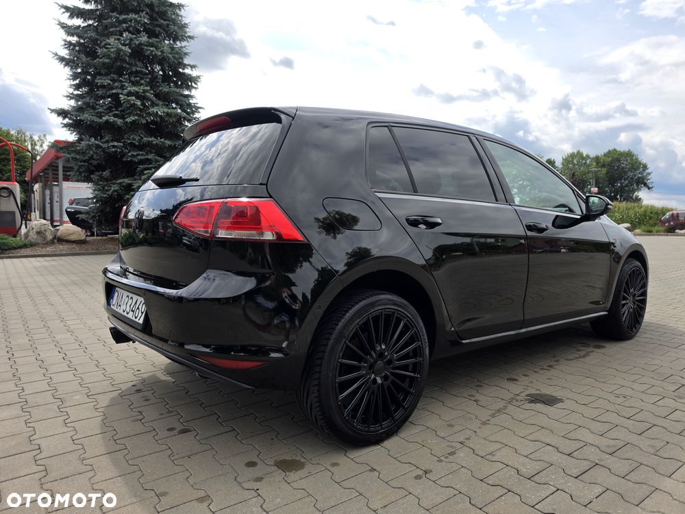 Volkswagen Golf 2.0 BlueTDI Cup - 6