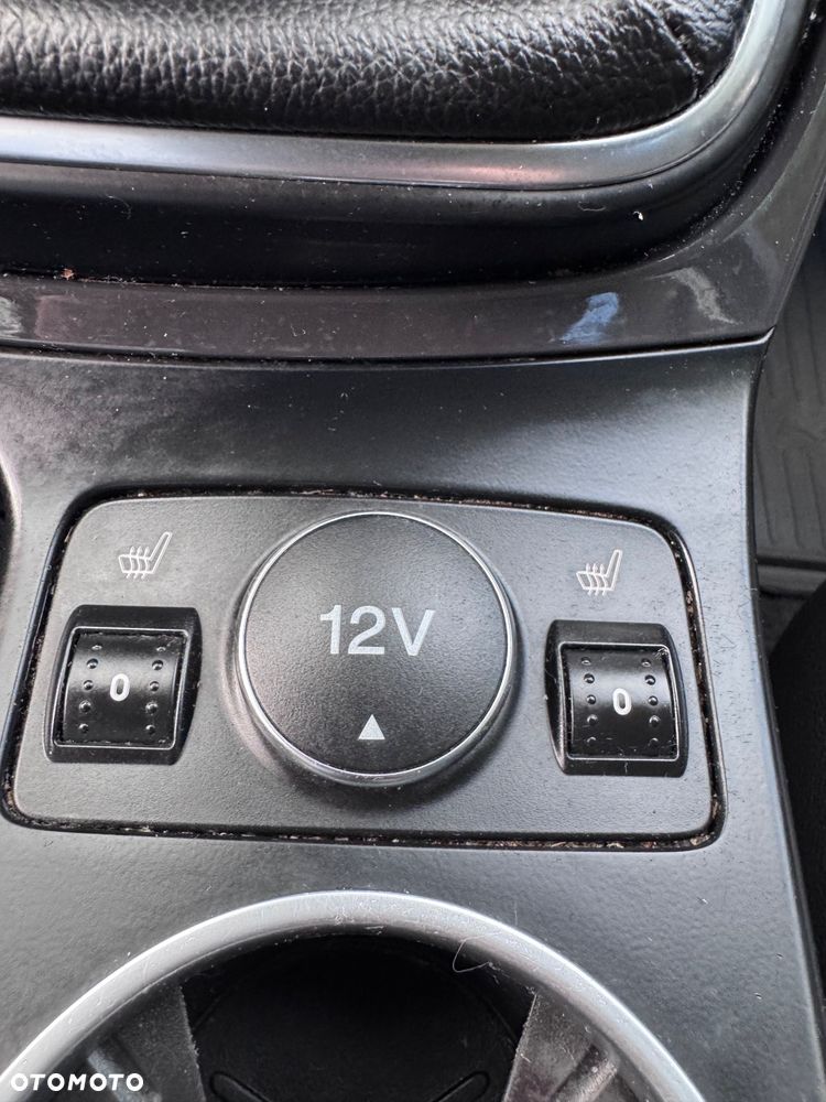 Ford Kuga 2.0 TDCi 4WD Titanium Plus - 26