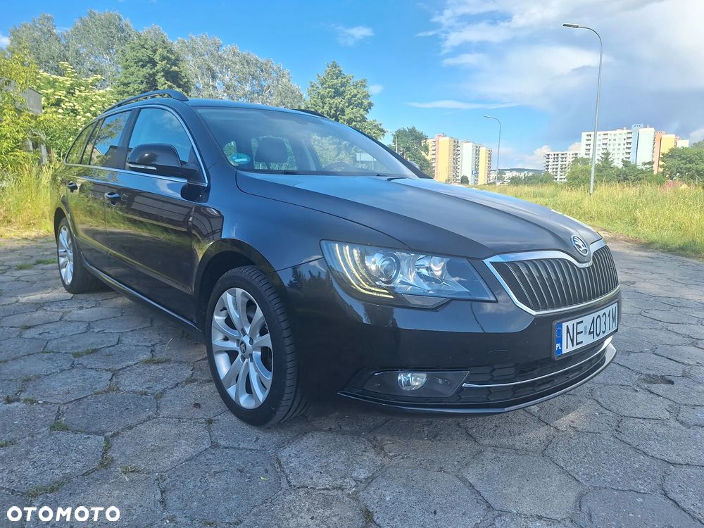 Skoda Superb 2.0 TDI Exclusive - 14