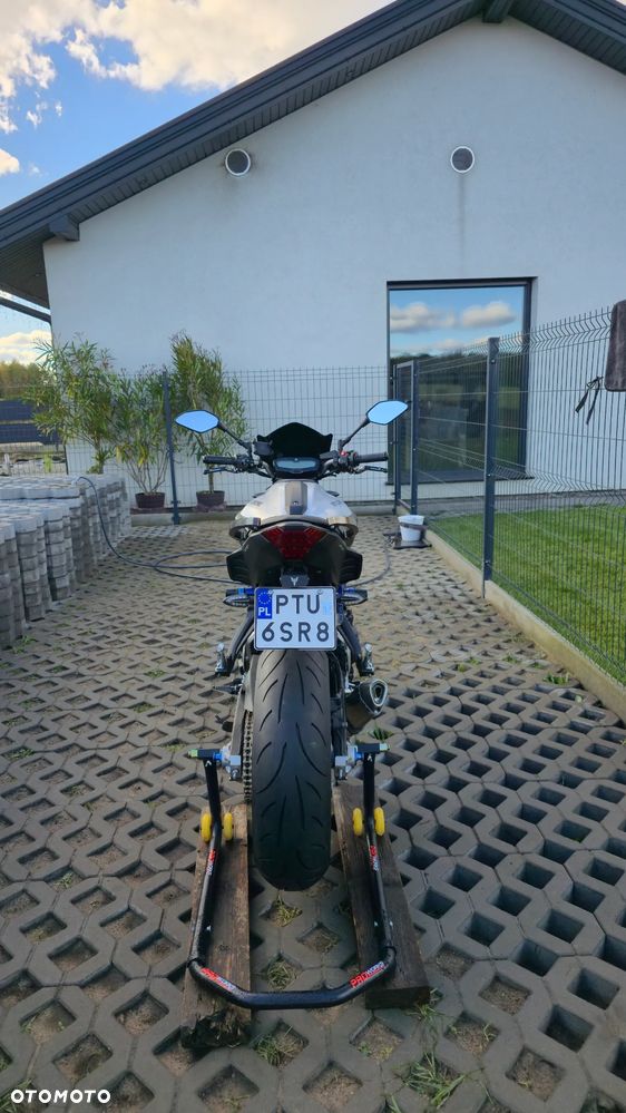 Yamaha MT - 2