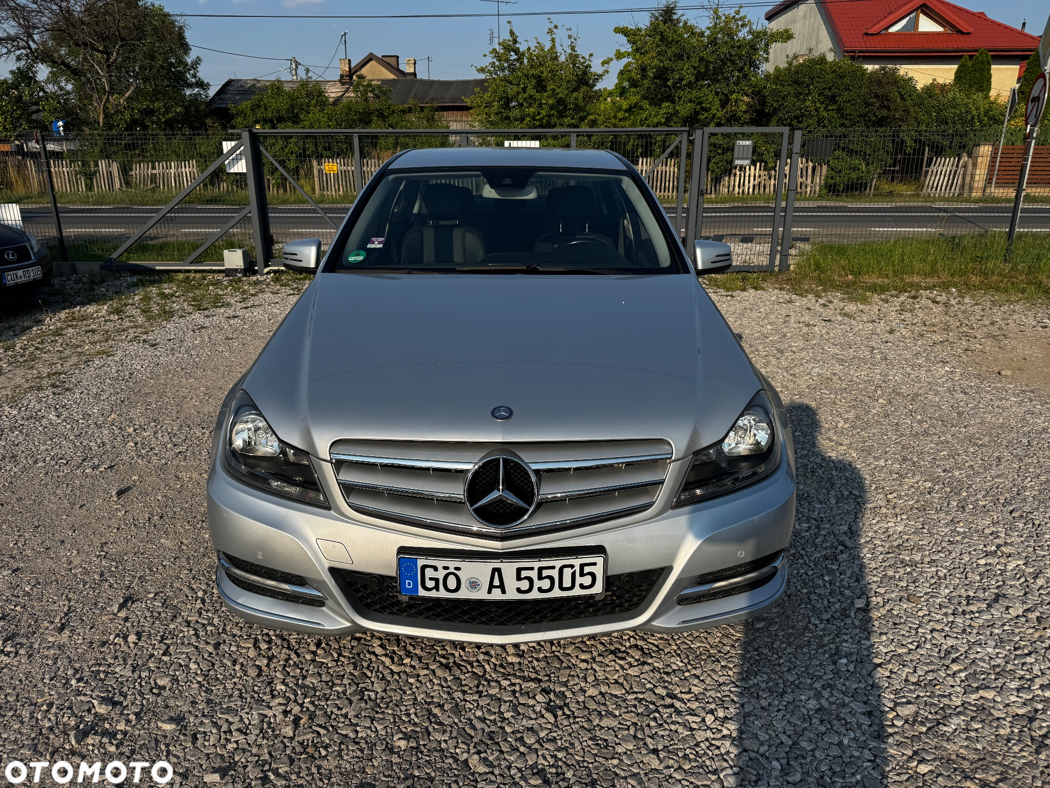 Mercedes-Benz Klasa C 200 CGI BlueEff Avantgarde - 2