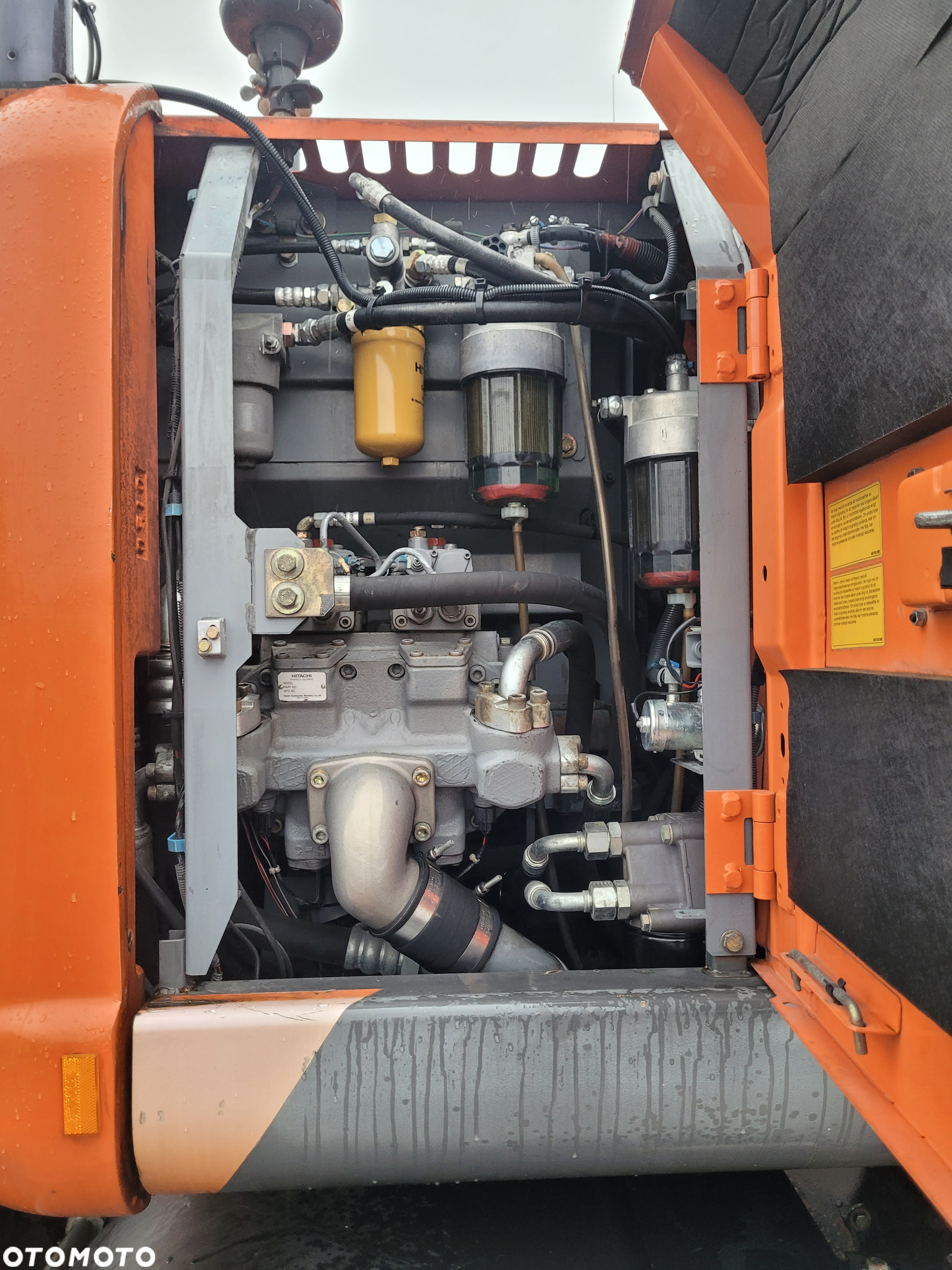 Hitachi ZAXIS 145 W - 3 - 32