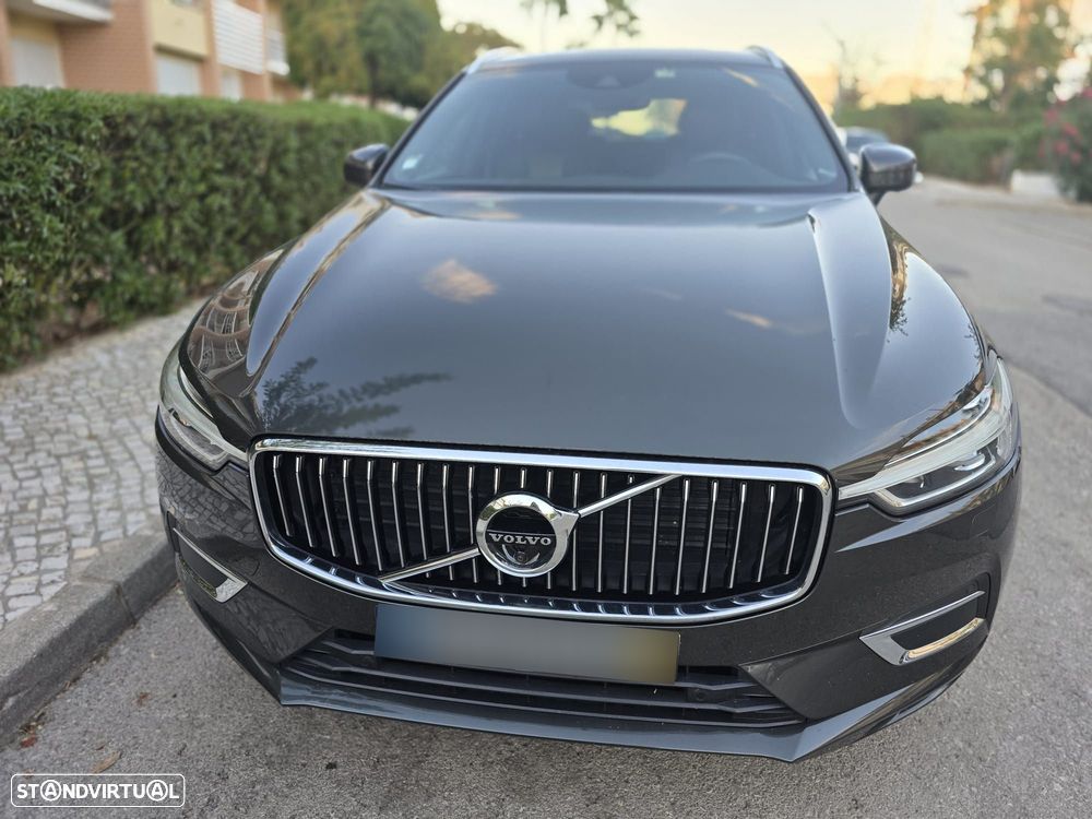 Volvo XC 40 2.0 D4 Inscription AWD - 1