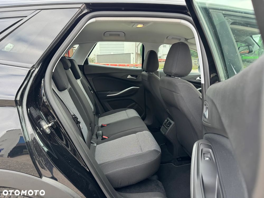 Opel Grandland X 1.2 Start/Stop Edition - 28