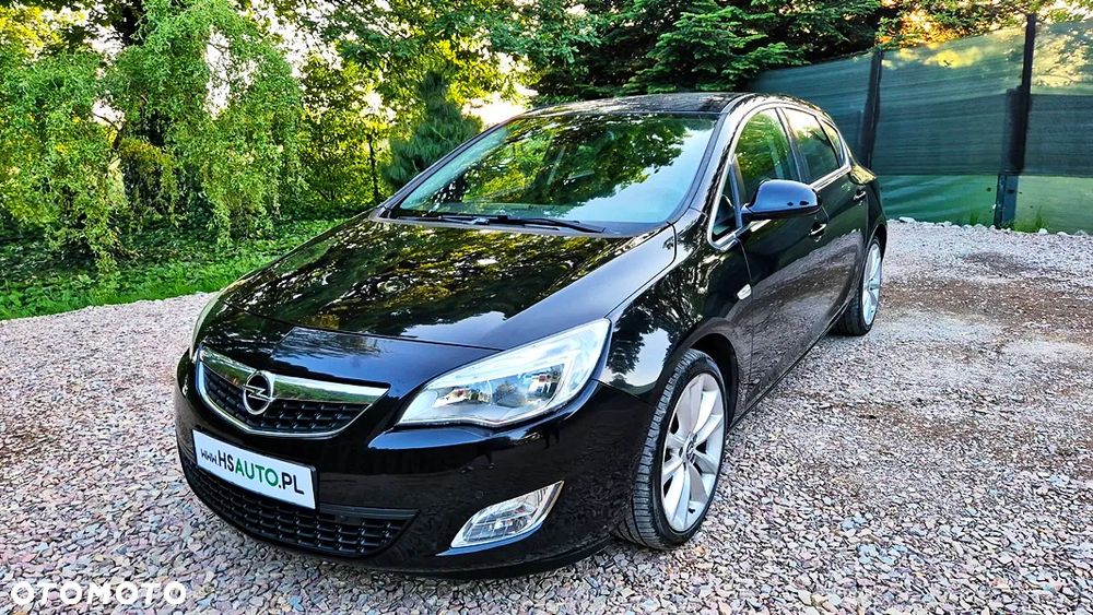 Opel Astra 1.6 Turbo Edition - 25