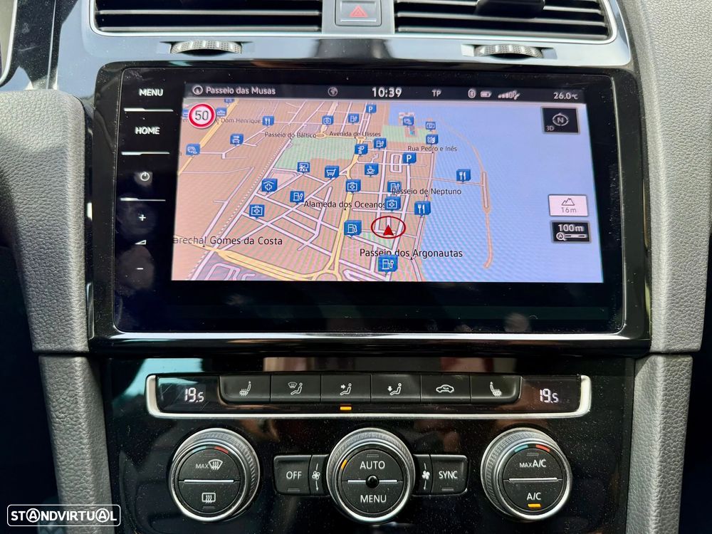 VW Golf 1.6 TDI Highline - 4