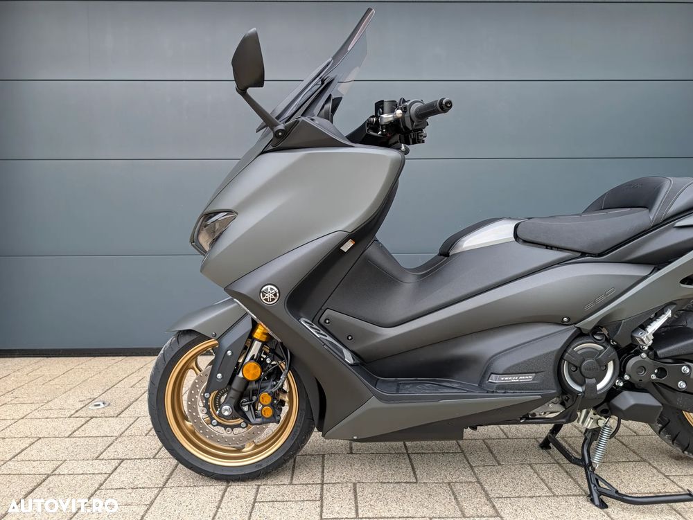 Yamaha TMAX 560 - 22